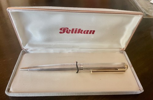 Pelikan penna sfera in - #, a