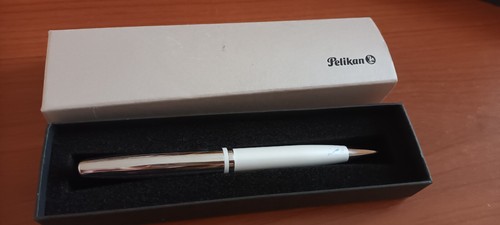 Penna pelikan sfera con - a,