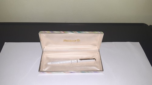 Penna pelikan sfera come - a,