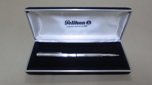 Penna sfera pelikan - pelikan, in