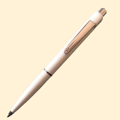 Pelikan croma white - croma, a